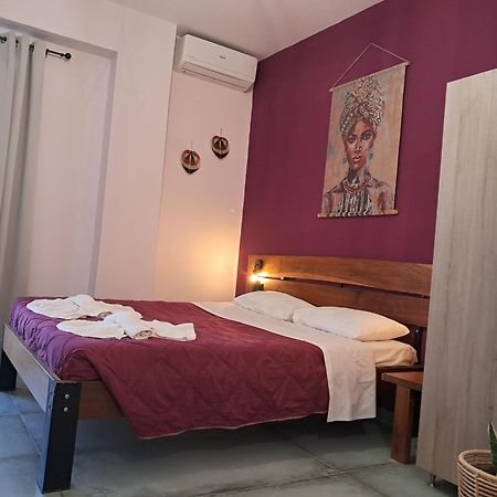 Poppy Beloni Chrissi Akti Chania Exterior foto