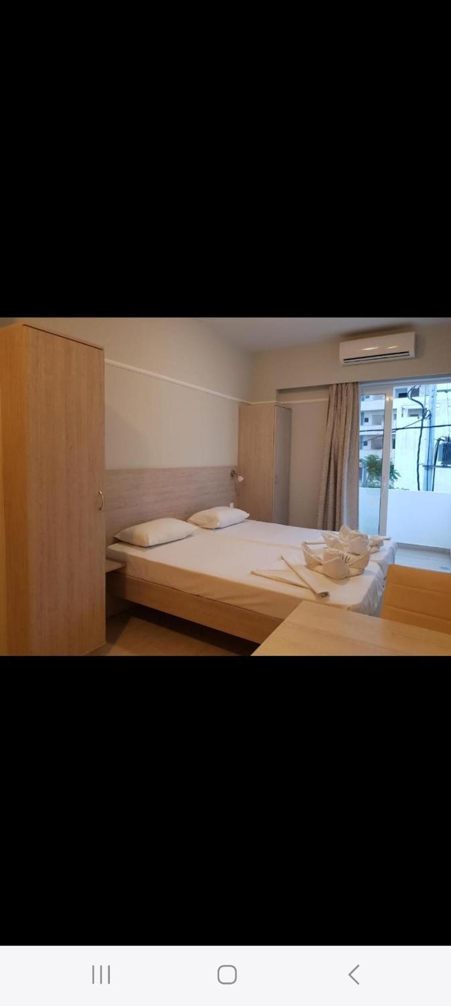 Poppy Beloni Chrissi Akti Chania Exterior foto