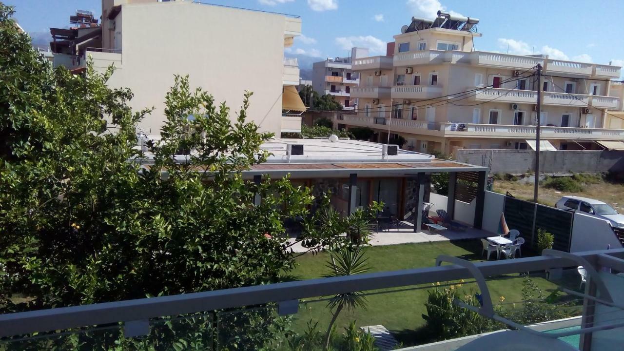Poppy Beloni Chrissi Akti Chania Exterior foto